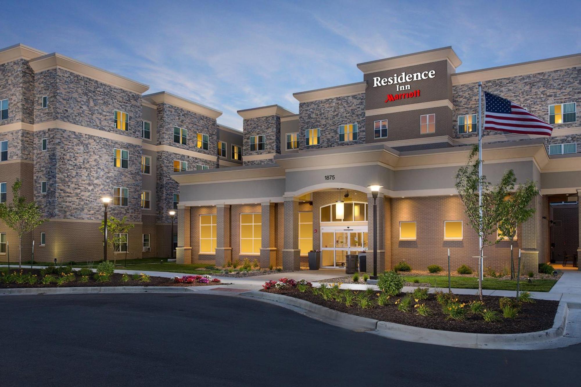 Residence Inn By Marriott Kansas City At The Legends Exterior foto